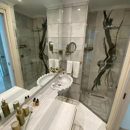 Ab Residences -cihangir Luxury Antique Apartament